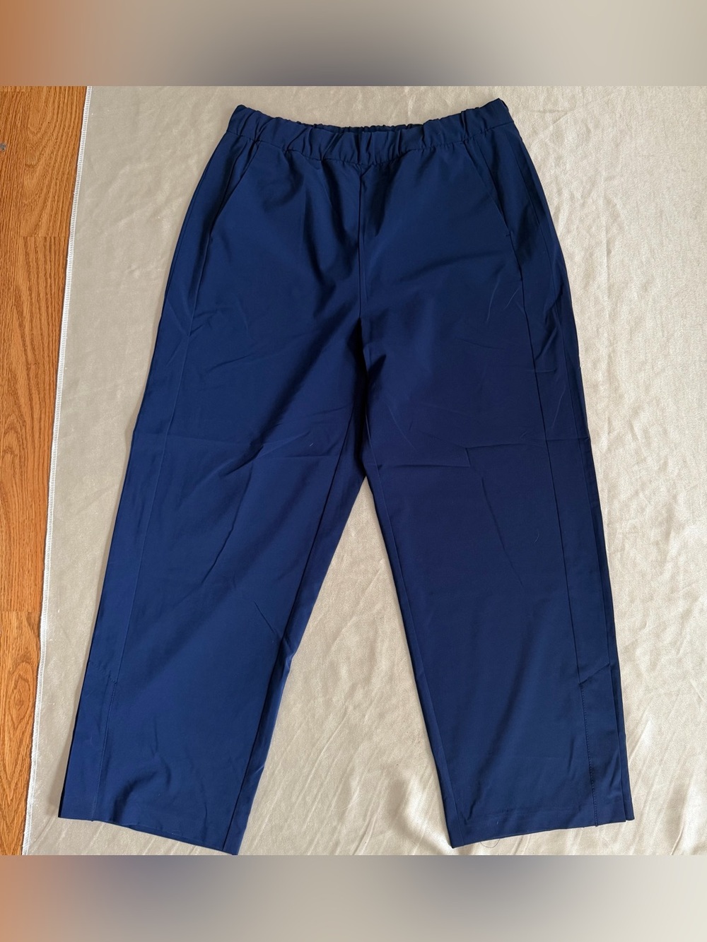 Susan Graver Regular Tech Woven Pull-On Wide Leg Crop Pants XS a374113